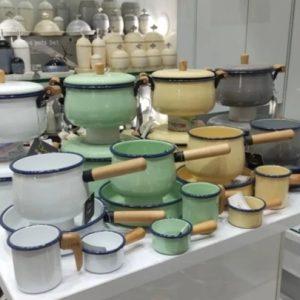 سرویس قابلمه لعابی